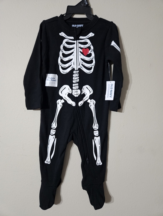 Old Navy Other - NWT! Old Navy Skeleton Baby Onesie 6-9M